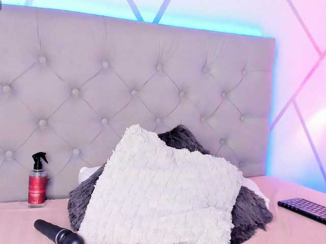 EMMAAA-STOONEE