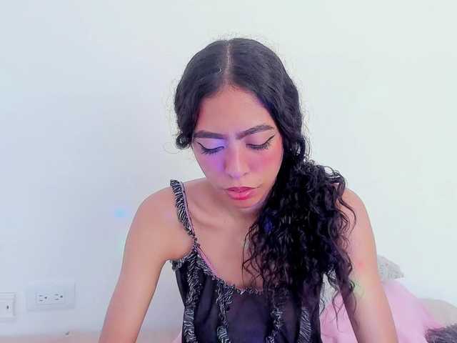 EMMAAA-STOONEE