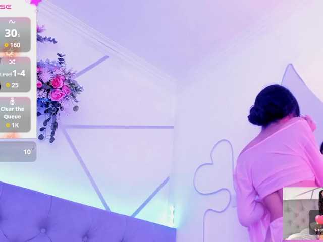 EMMAAA-STOONEE live cam on BongaCams
