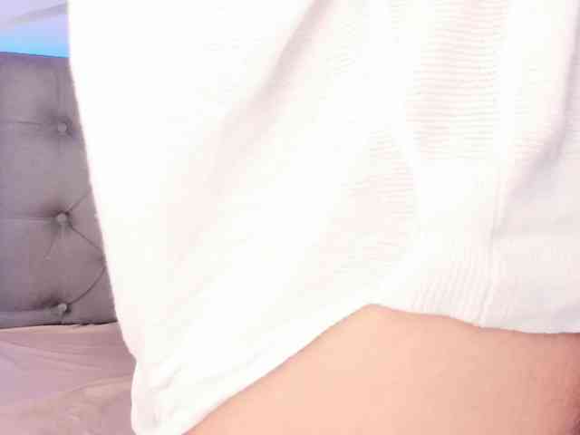 EMMAAA-STOONEE webcam