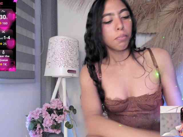 EMMAAA-STOONEE