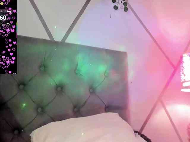 EMMAAA-STOONEE webcam