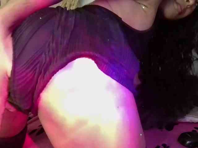 EMMAAA-STOONEE