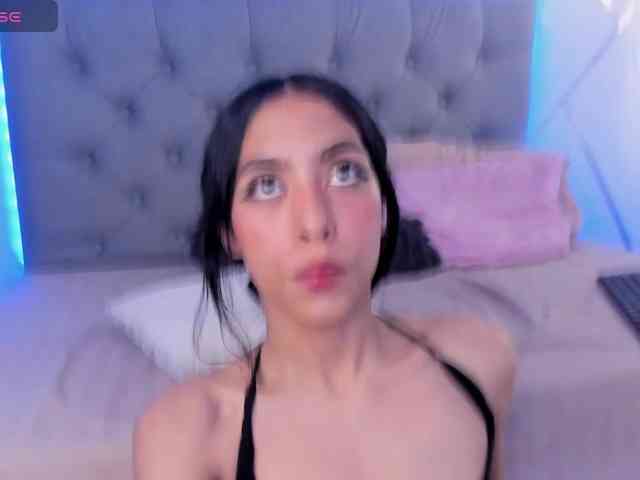EMMAAA-STOONEE
