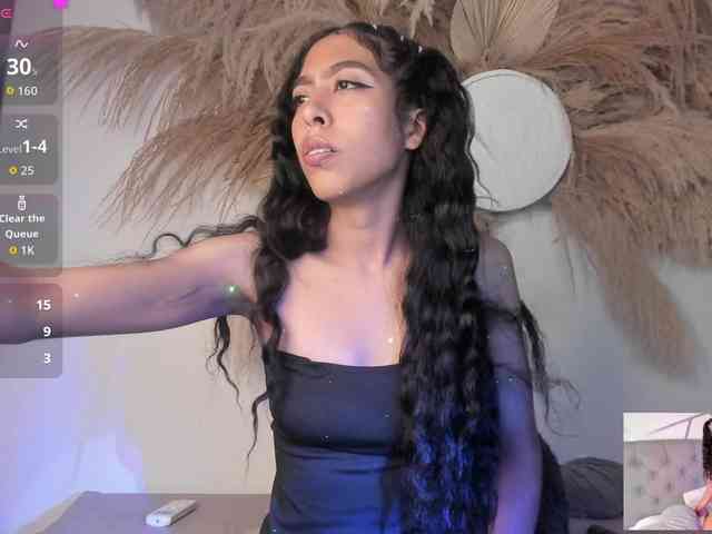 EMMAAA-STOONEE webcam