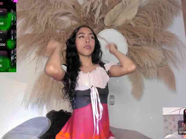 EMMAAA-STOONEE webcam