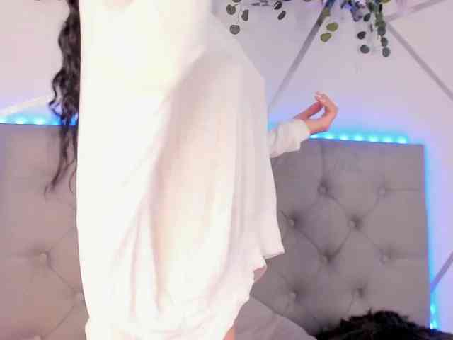 EMMAAA-STOONEE webcam