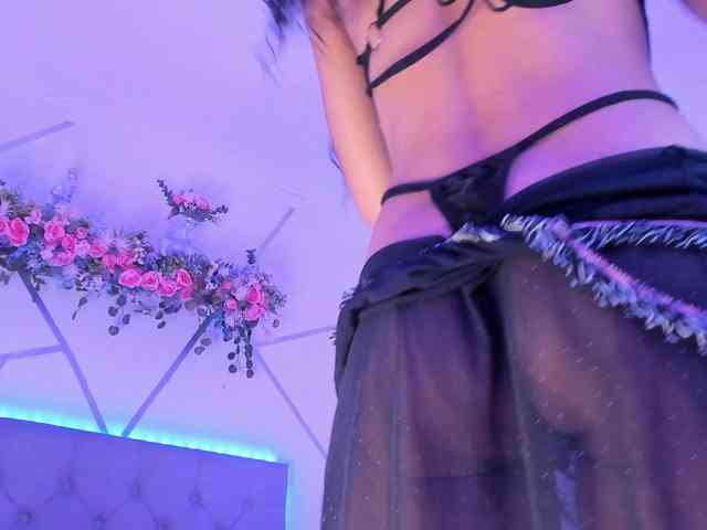 EMMAAA-STOONEE webcam