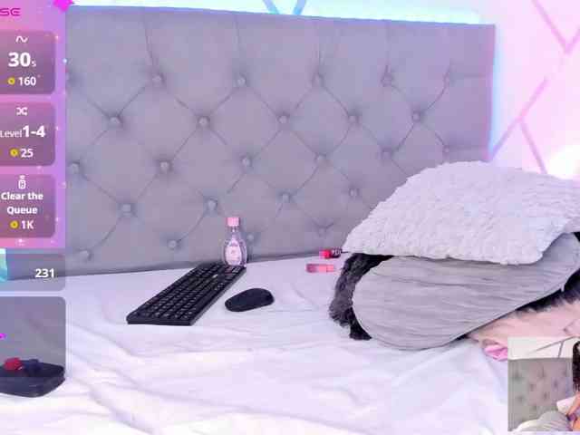 EMMAAA-STOONEE webcam