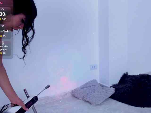 EMMAAA-STOONEE webcam