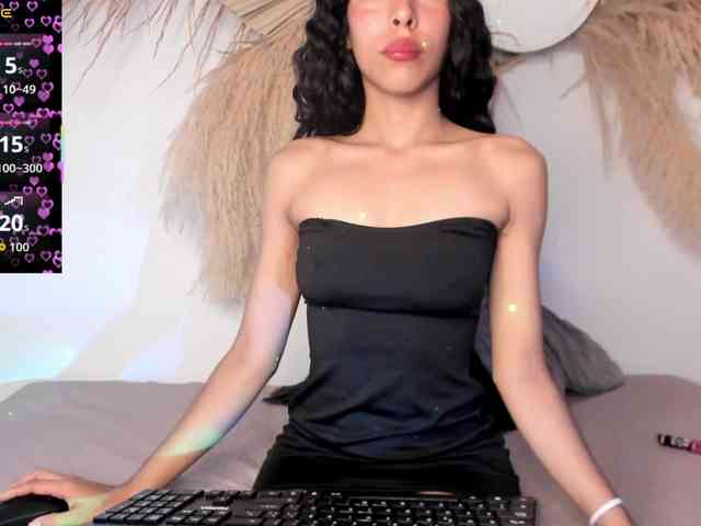 EMMAAA-STOONEE webcam