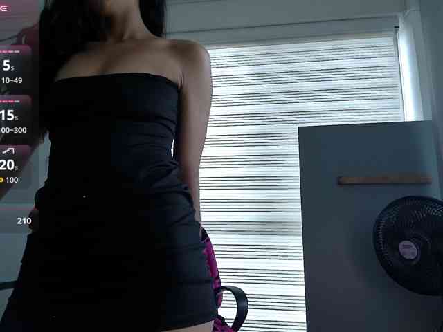 EMMAAA-STOONEE