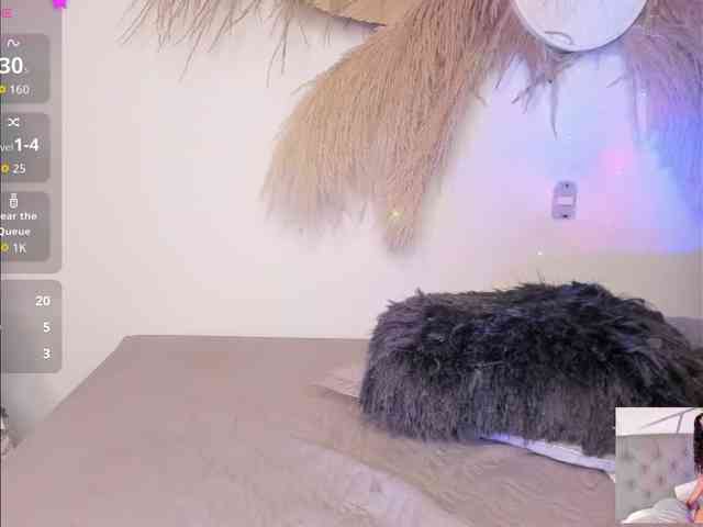 EMMAAA-STOONEE webcam