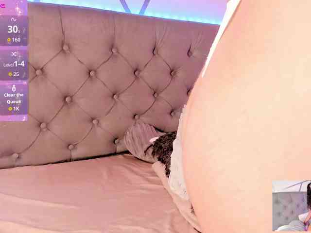 EMMAAA-STOONEE webcam
