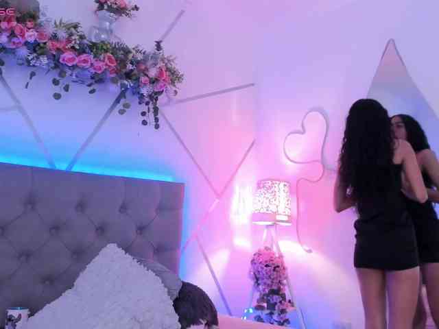 EMMAAA-STOONEE