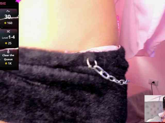 EMMAAA-STOONEE webcam
