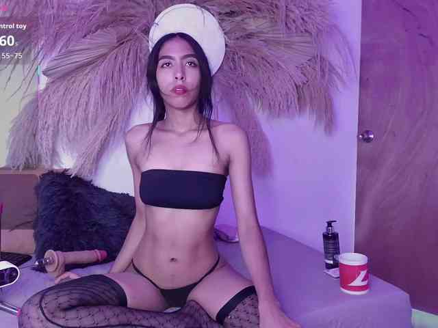 EMMAAA-STOONEE