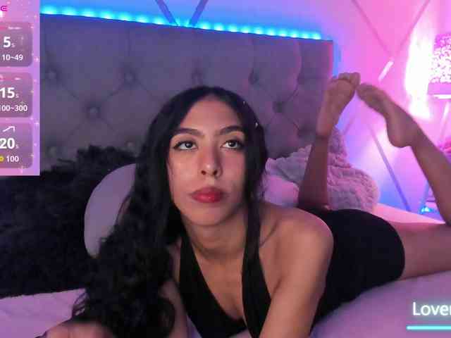 EMMAAA-STOONEE webcam