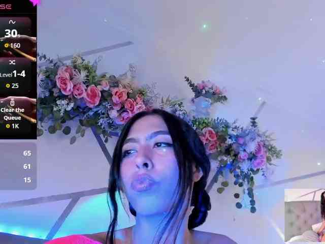 EMMAAA-STOONEE webcam