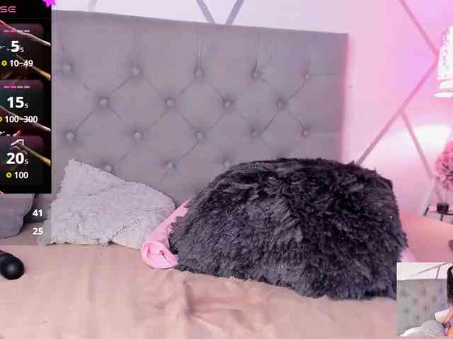 EMMAAA-STOONEE webcam