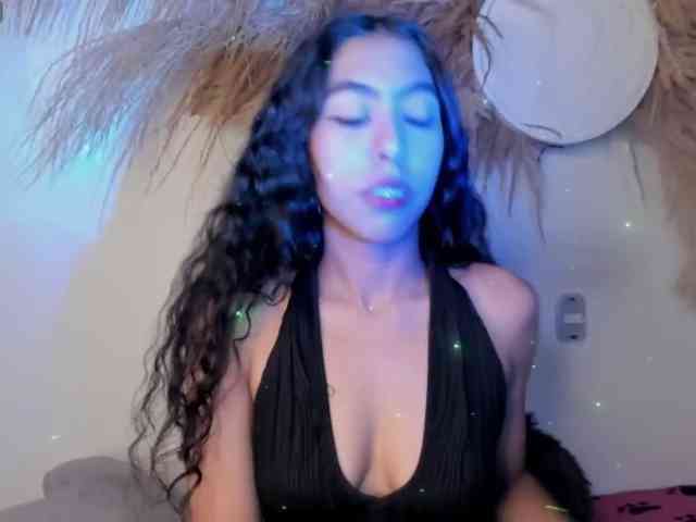 EMMAAA-STOONEE