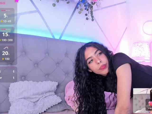 EMMAAA-STOONEE webcam