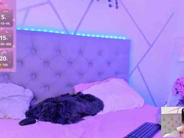 EMMAAA-STOONEE