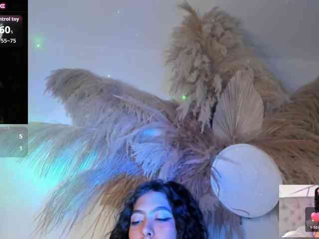 EMMAAA-STOONEE