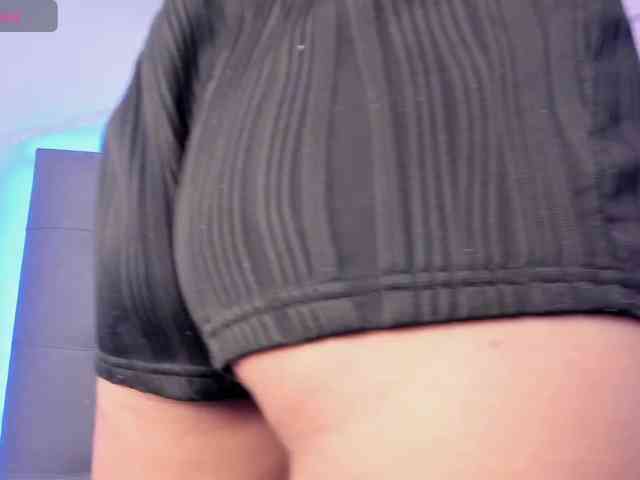 EMMAAA-STOONEE webcam