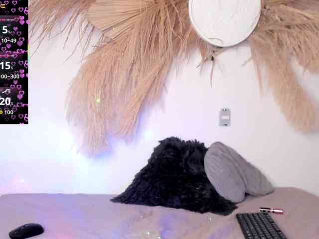 EMMAAA-STOONEE webcam