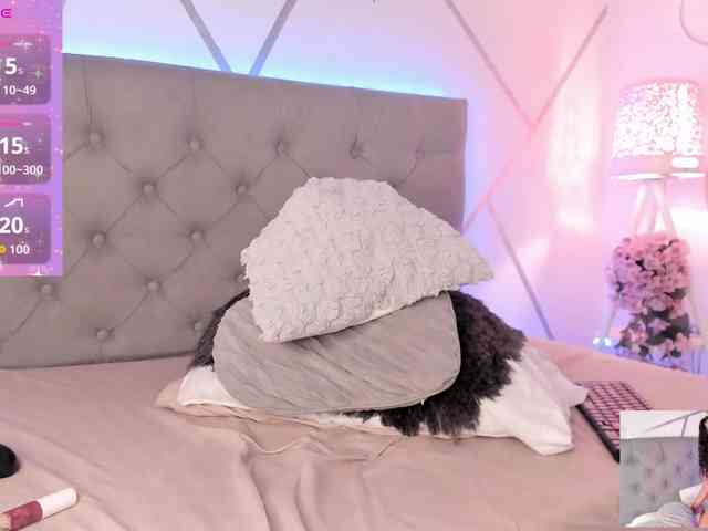 EMMAAA-STOONEE webcam