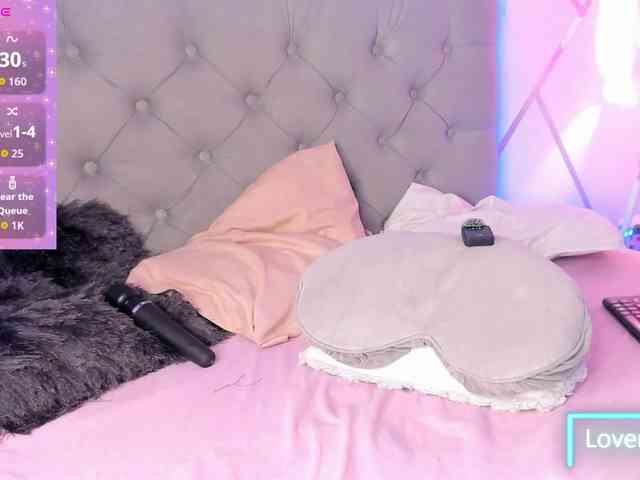 EMMAAA-STOONEE webcam