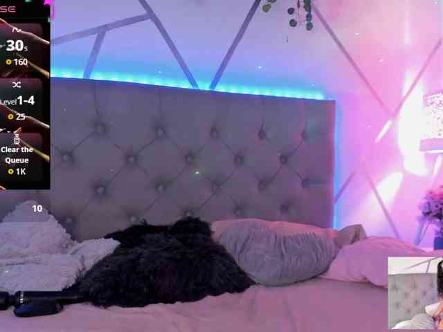 EMMAAA-STOONEE webcam