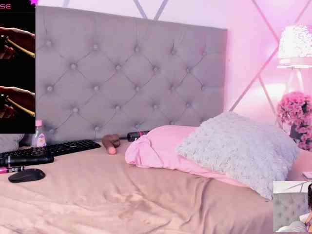 EMMAAA-STOONEE EMMAAA-STOONEE