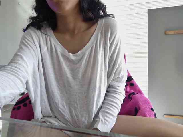 EMMAAA-STOONEE