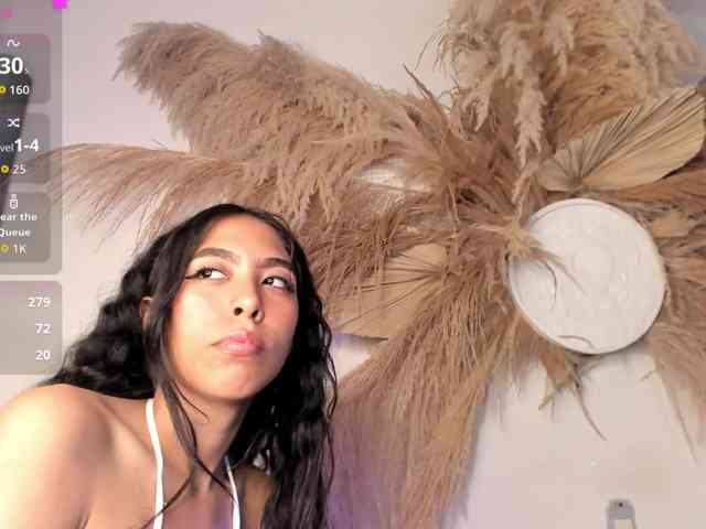 EMMAAA-STOONEE webcam