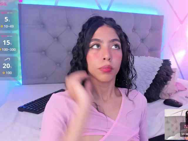 EMMAAA-STOONEE webcam