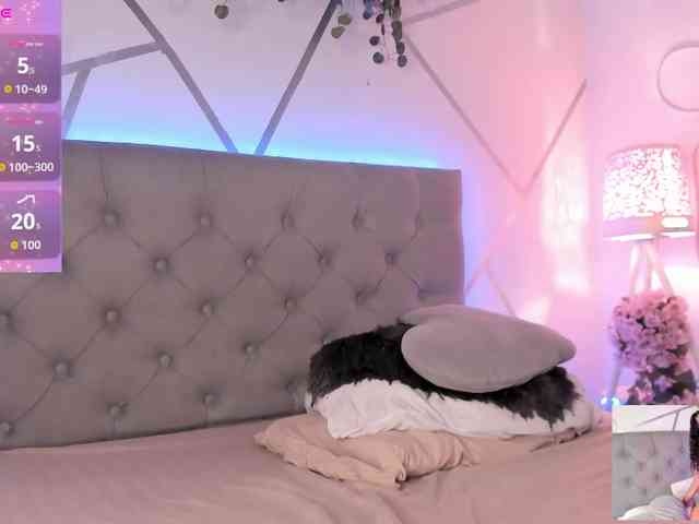EMMAAA-STOONEE webcam
