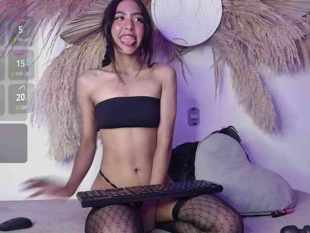 EMMAAA-STOONEE