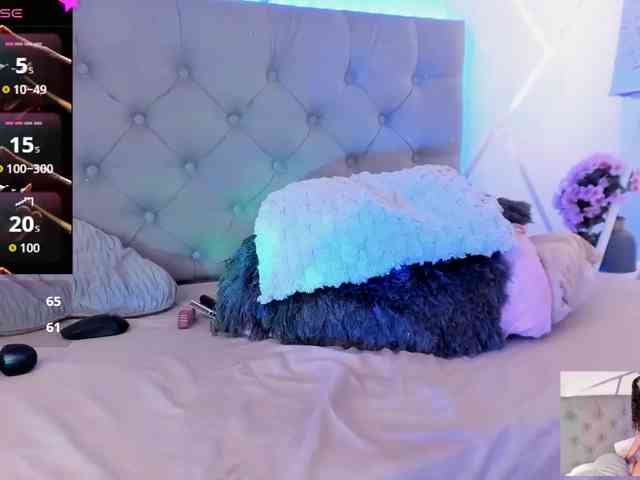 EMMAAA-STOONEE webcam