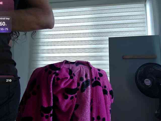 EMMAAA-STOONEE