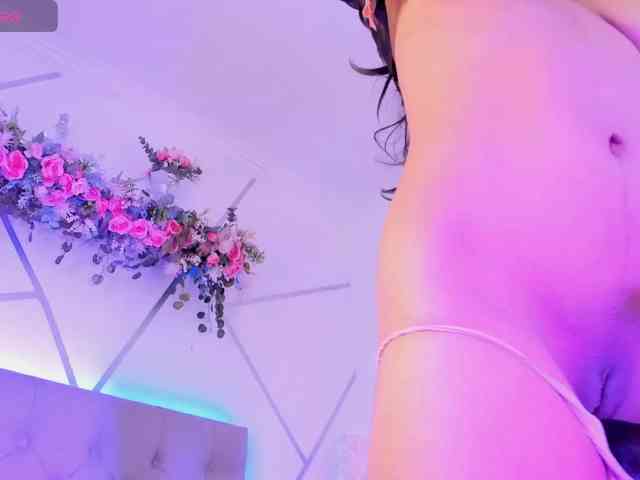 EMMAAA-STOONEE