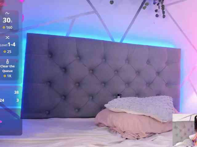 EMMAAA-STOONEE webcam