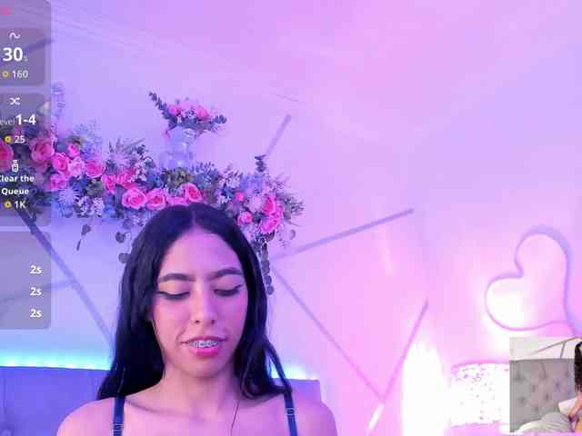 EMMAAA-STOONEE webcam