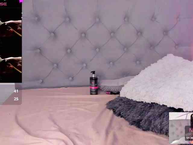 EMMAAA-STOONEE webcam