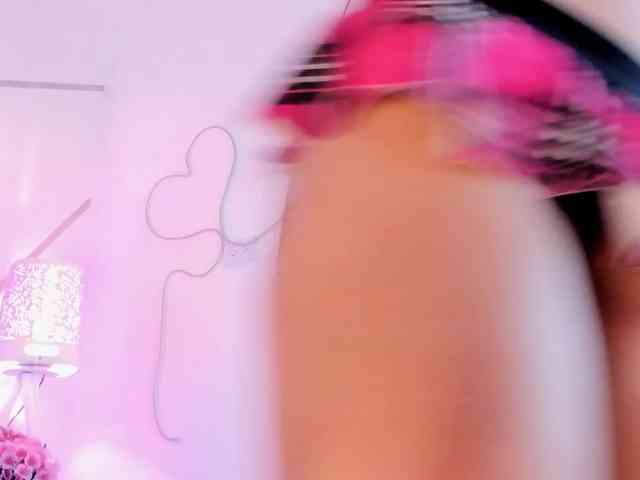 EMMAAA-STOONEE webcam