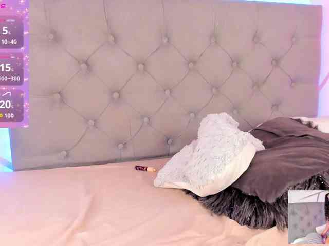EMMAAA-STOONEE webcam