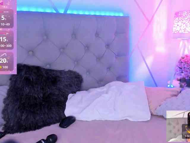 EMMAAA-STOONEE webcam