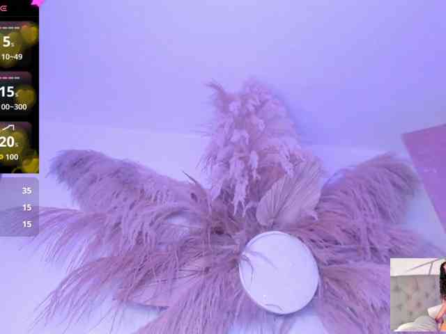 EMMAAA-STOONEE webcam