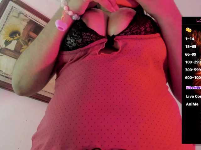 moon77 live cam on BongaCams